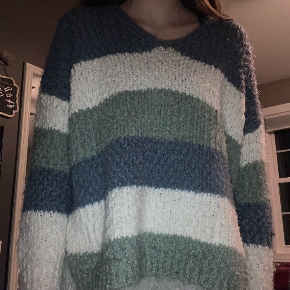 ALTAR’D STATE sweater - Picture 3 of 4